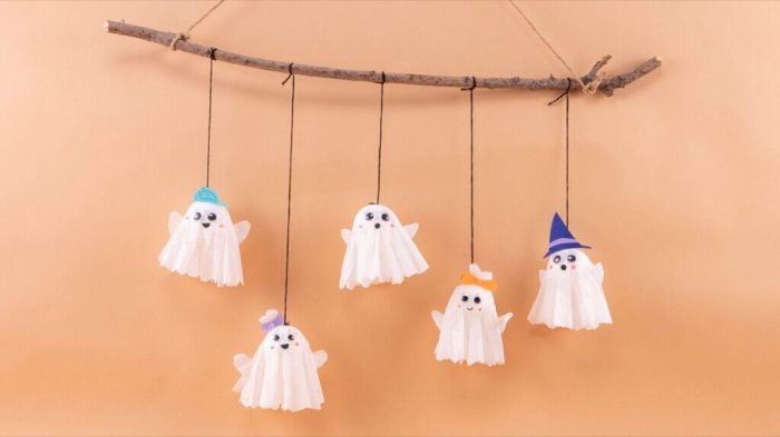 How to make a flying ghost decoration